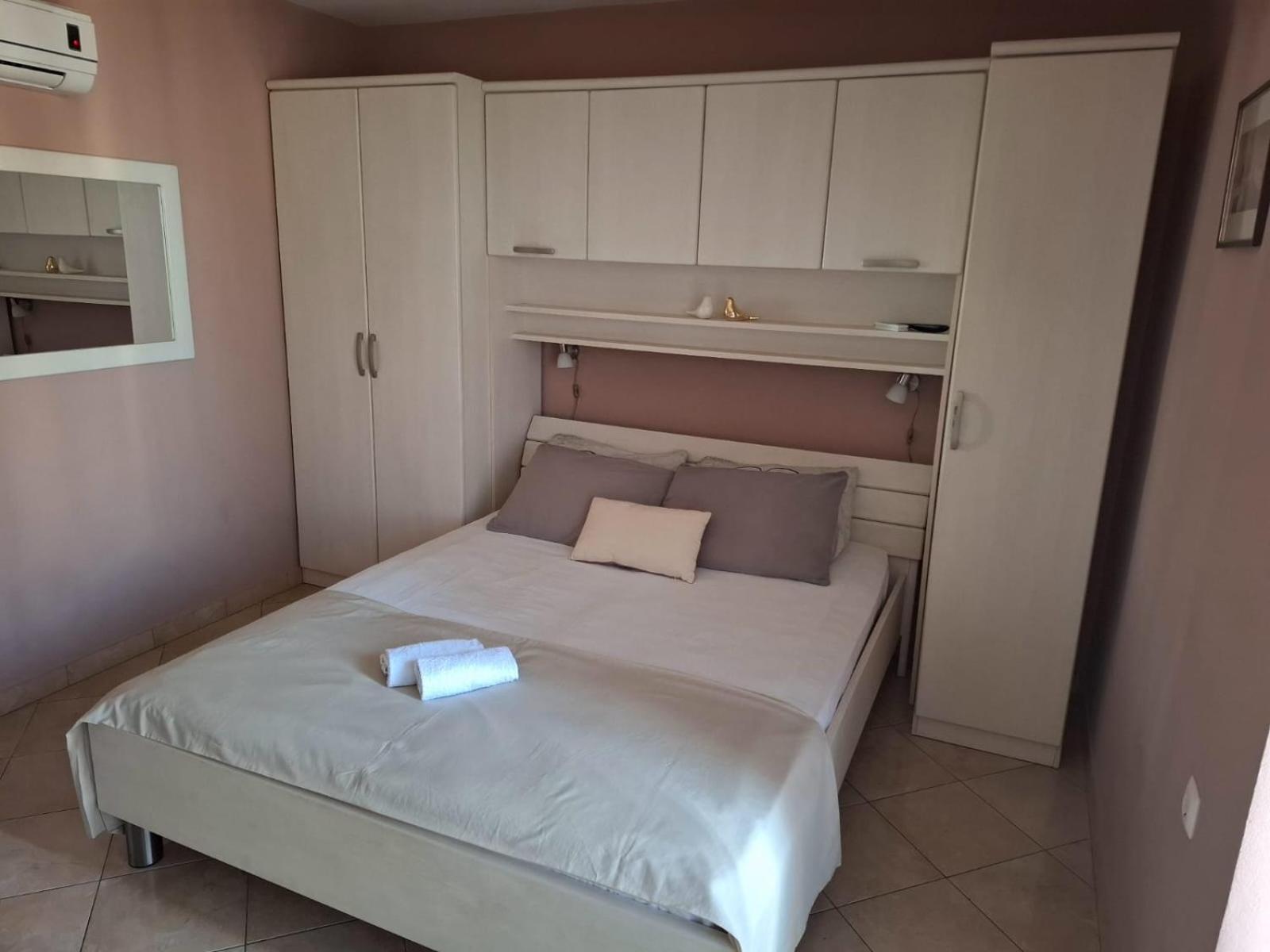 Happy Basset Terrace Apartment Makarska Ngoại thất bức ảnh