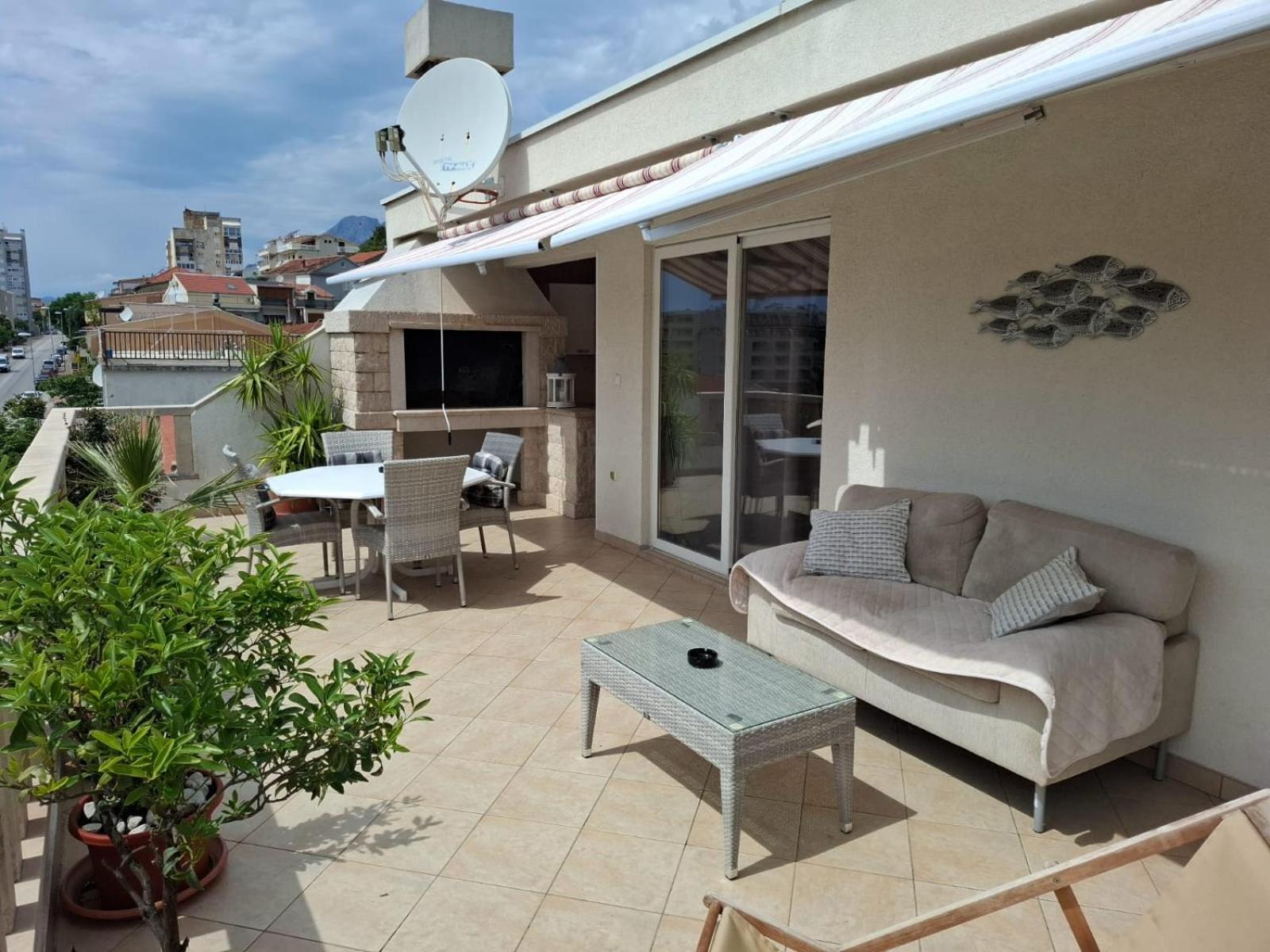 Happy Basset Terrace Apartment Makarska Ngoại thất bức ảnh